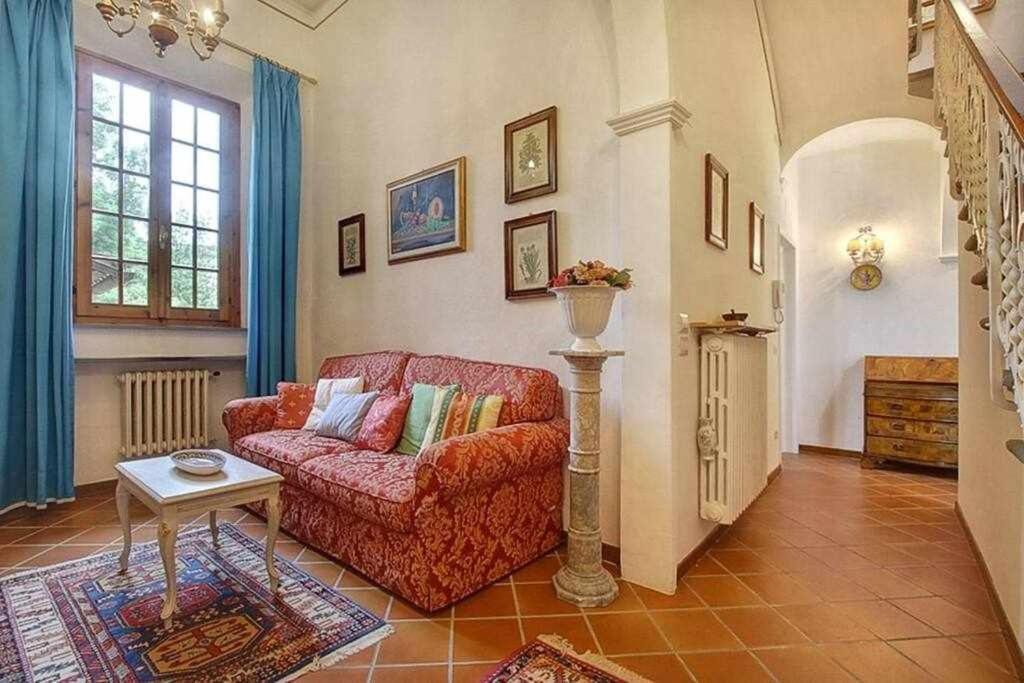 Appartement Santa Croce Elegant With Garage à Florence Extérieur photo