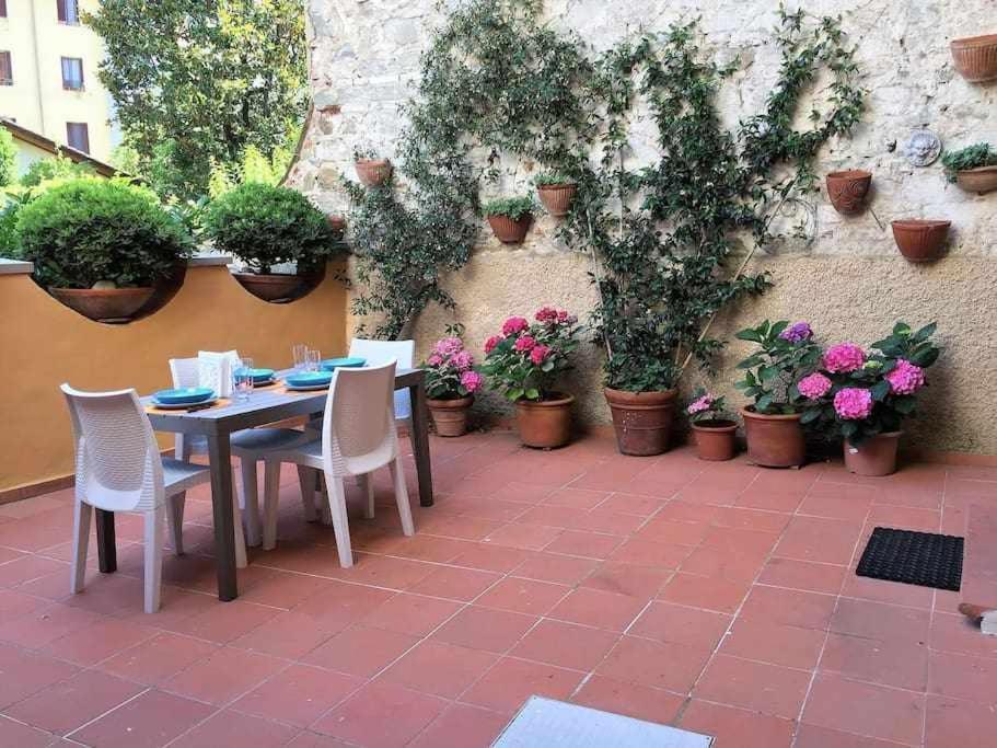 Appartement Santa Croce Elegant With Garage à Florence Extérieur photo
