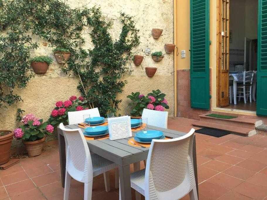 Appartement Santa Croce Elegant With Garage à Florence Extérieur photo