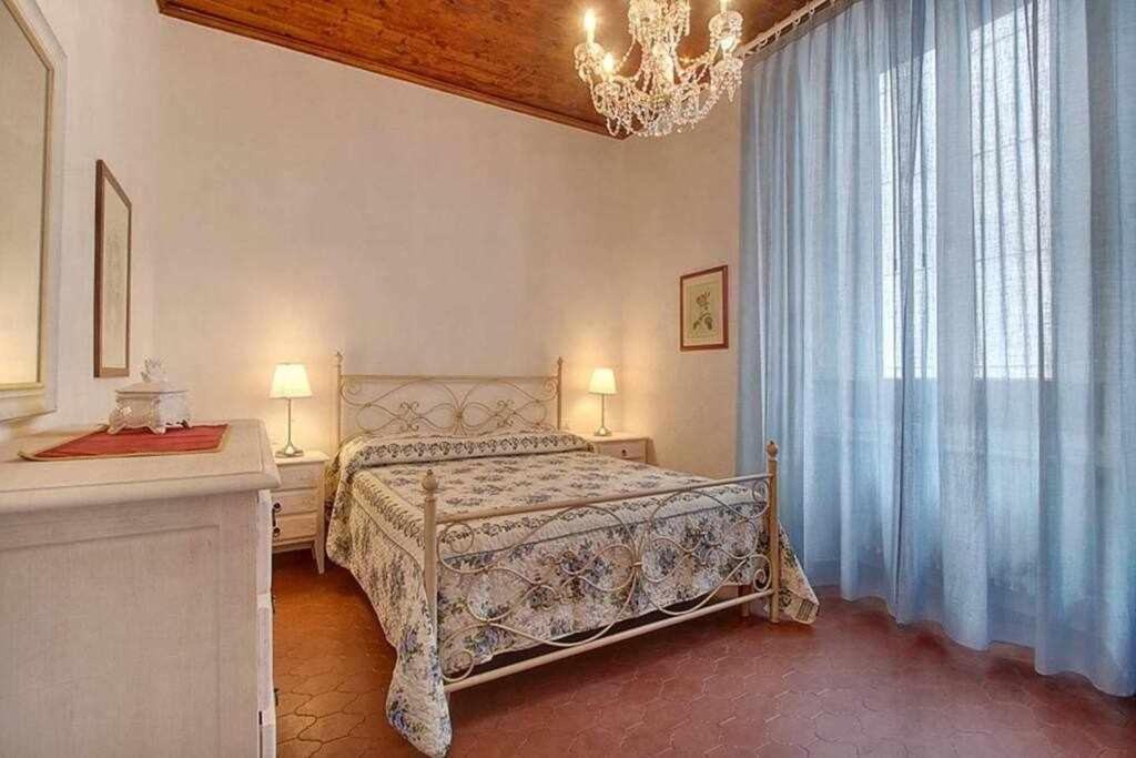 Appartement Santa Croce Elegant With Garage à Florence Extérieur photo