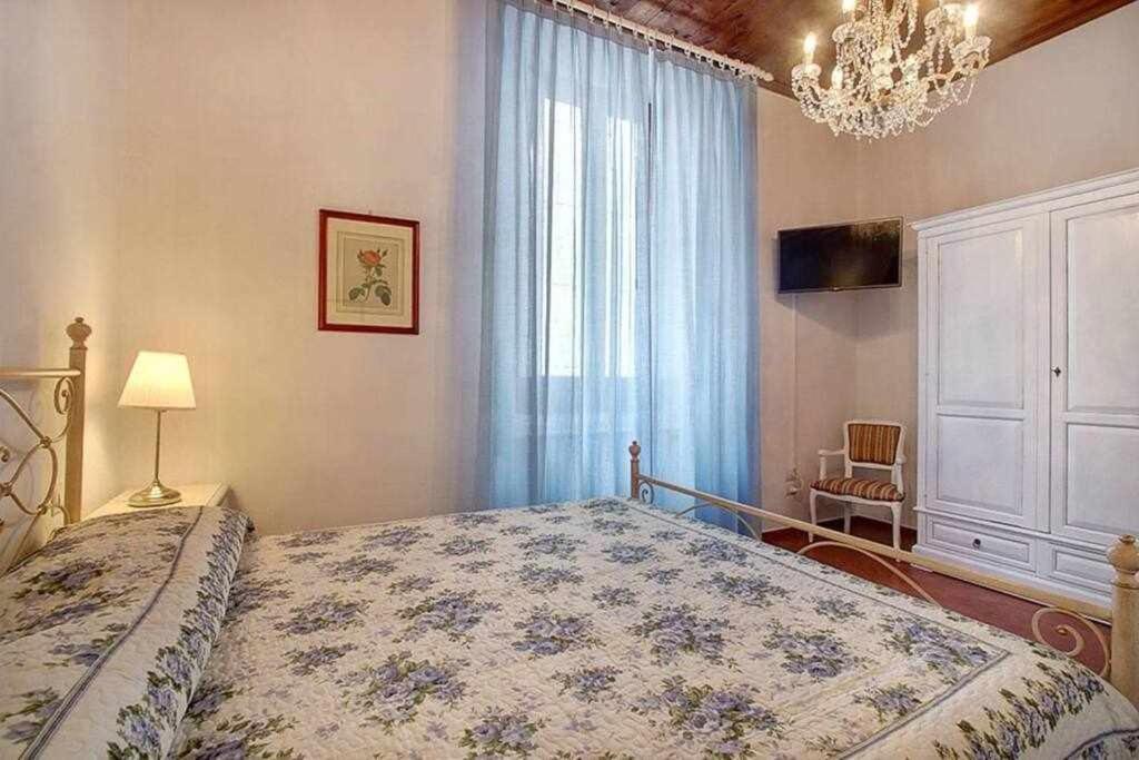 Appartement Santa Croce Elegant With Garage à Florence Extérieur photo