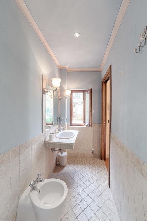 Appartement Santa Croce Elegant With Garage à Florence Extérieur photo